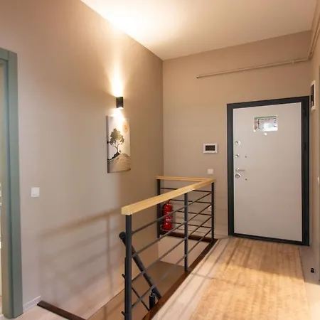 Appartement Beautifully Designed 3br Duplex In Prime Goektuerk